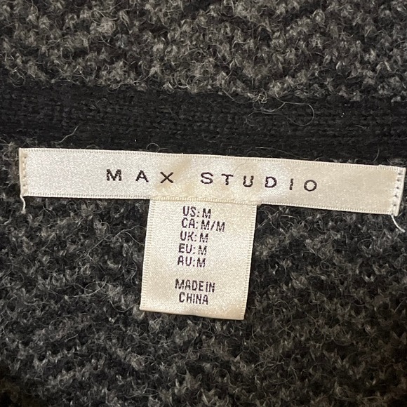 Max Studio Gray Cardigan Asymmetrical Button Pockets Womens Medium - Picture 4 of 6